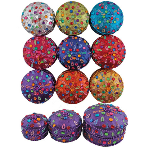 Dschen, verziert, 9 Farben, pro Farbe ein 3-er Set